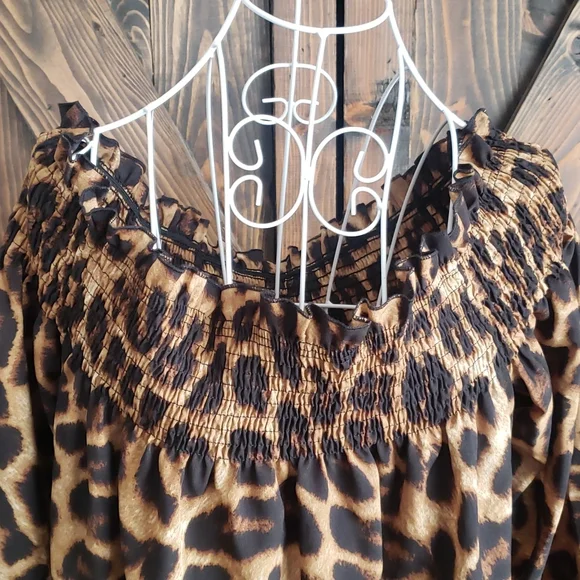 Shein - Picture 4 of 11